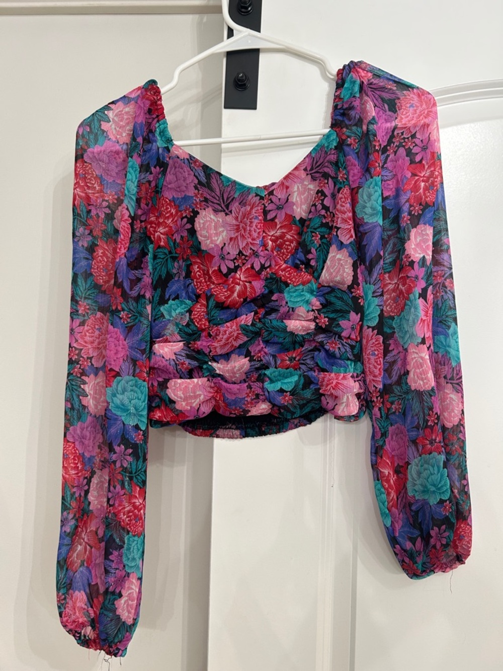 Floral Long-Sleeve Crop Top - Pink & Teal